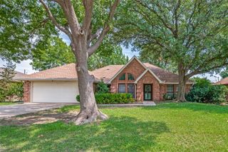 5708 Guadalajara Drive, North Richland Hills, TX 76180