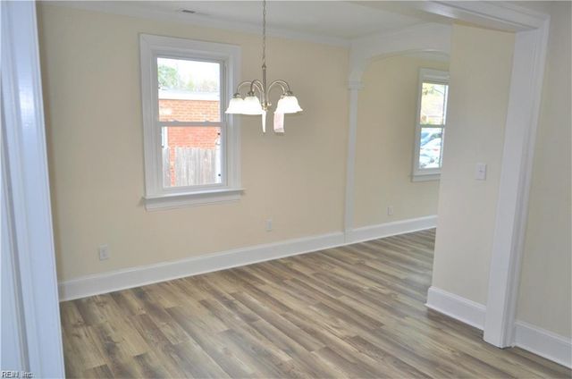 8213 Kathy CT, Norfolk, VA 23518