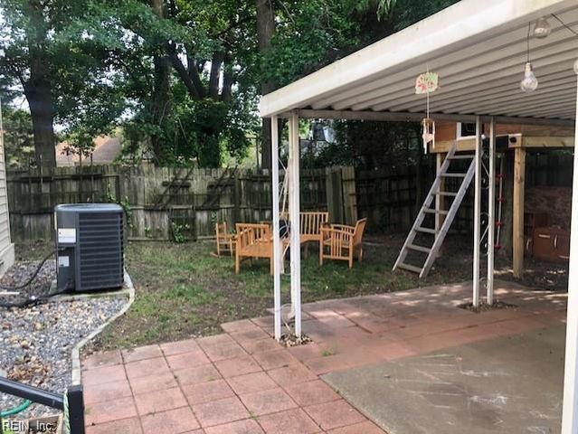 8213 Kathy CT, Norfolk, VA 23518