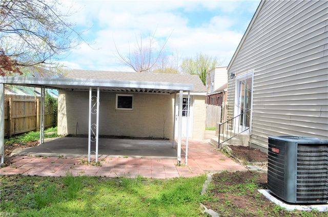 8213 Kathy CT, Norfolk, VA 23518