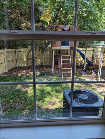 8213 Kathy CT, Norfolk, VA 23518