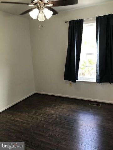 2868 BOWES LN, Woodbridge, VA 22193