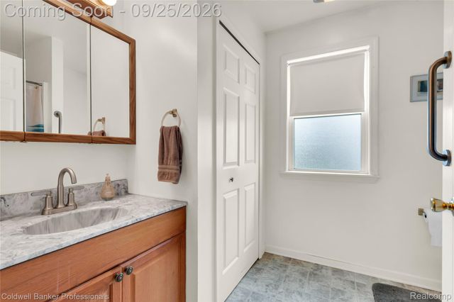 512 Magnolia Drive, Inkster, MI 48141