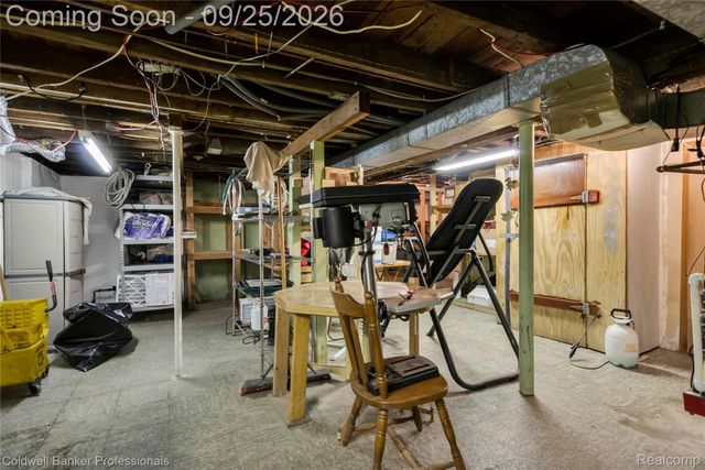512 Magnolia Drive, Inkster, MI 48141