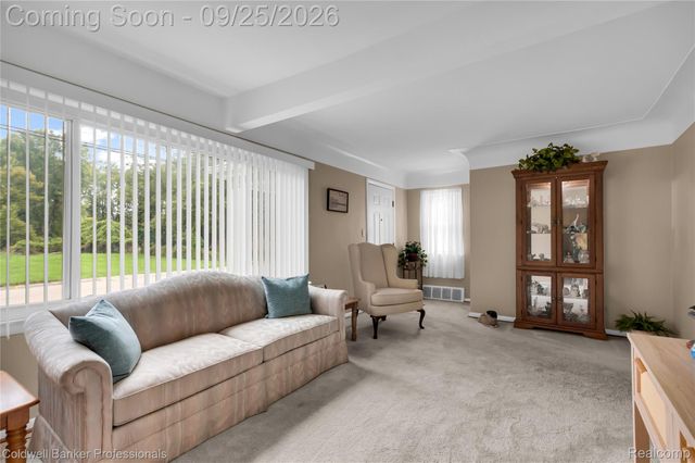 512 Magnolia Drive, Inkster, MI 48141