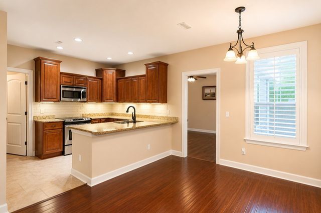 212 Hidden Creek, Dothan, AL 36301
