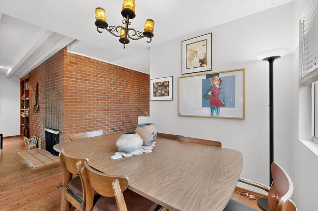 2407 Ada Place NE, Albuquerque, NM 87106