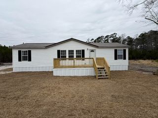 118 Nell Ct, Loris, SC 29569