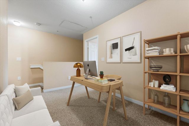 131 NW 2nd Avenue 3, Hallandale, FL 33009