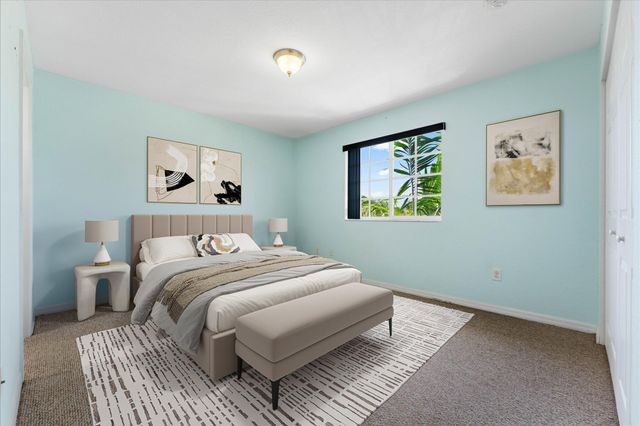 131 NW 2nd Avenue 3, Hallandale, FL 33009
