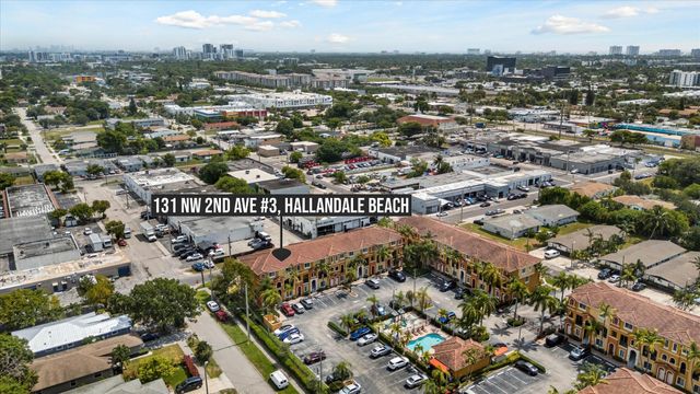 131 NW 2nd Avenue 3, Hallandale, FL 33009