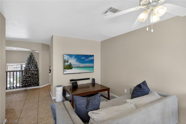 2752 Fountain Vista Lane, Henderson, NV 89074