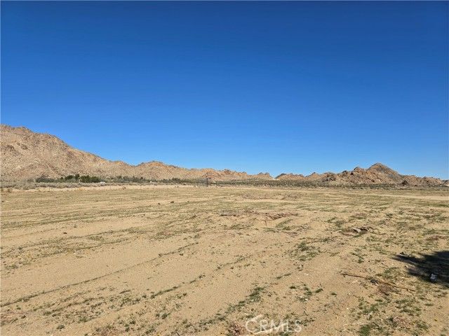 30263 State Highway 18, Lucerne Valley, CA 92356