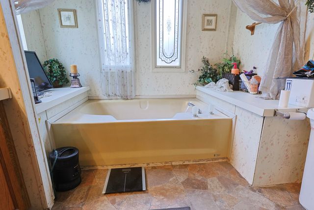 70955 Ironwood Drive, Milton Twp, MI 49120