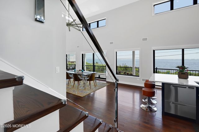 47 Good Luck Drive, Bayville, NJ 08721
