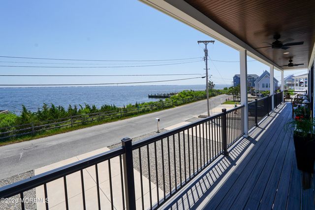 47 Good Luck Drive, Bayville, NJ 08721
