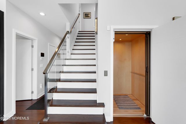 47 Good Luck Drive, Bayville, NJ 08721