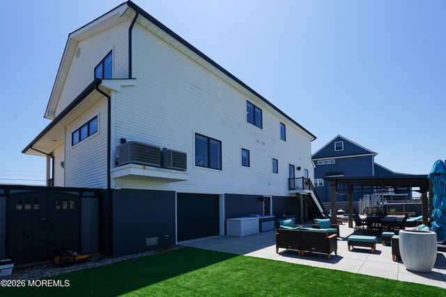 47 Good Luck Drive, Bayville, NJ 08721