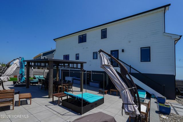 47 Good Luck Drive, Bayville, NJ 08721