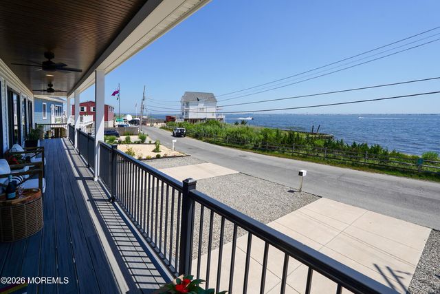 47 Good Luck Drive, Bayville, NJ 08721