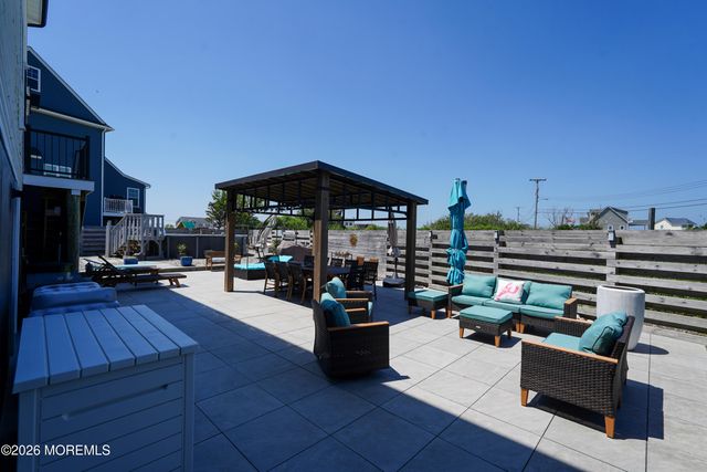 47 Good Luck Drive, Bayville, NJ 08721