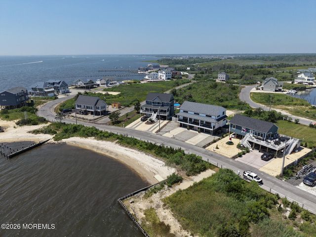 47 Good Luck Drive, Bayville, NJ 08721