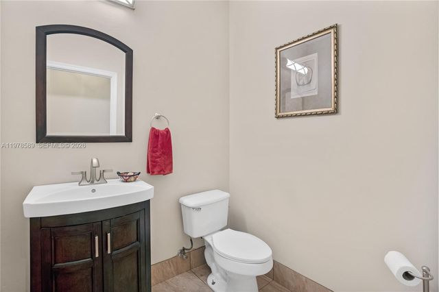 5297 SW 34th Way, Hollywood, FL 33312