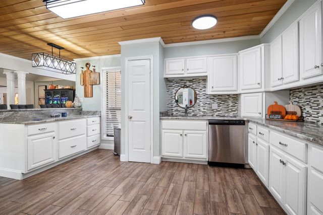 1406 Lester Lane, Trumann, AR 72472