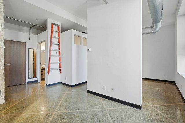 350 Saint Peter Street 508, Saint Paul, MN 55102