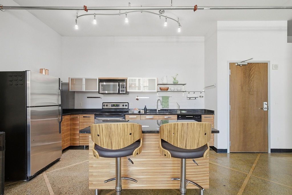 350 Saint Peter Street 508, Saint Paul, MN 55102 — photo 2