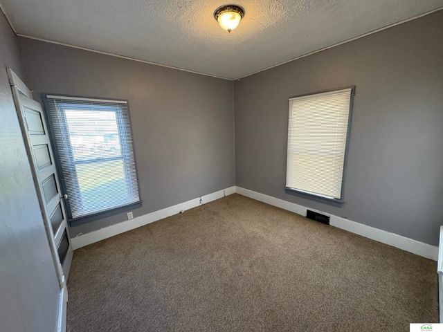 4834 Adams Street, Lincoln, NE 68504