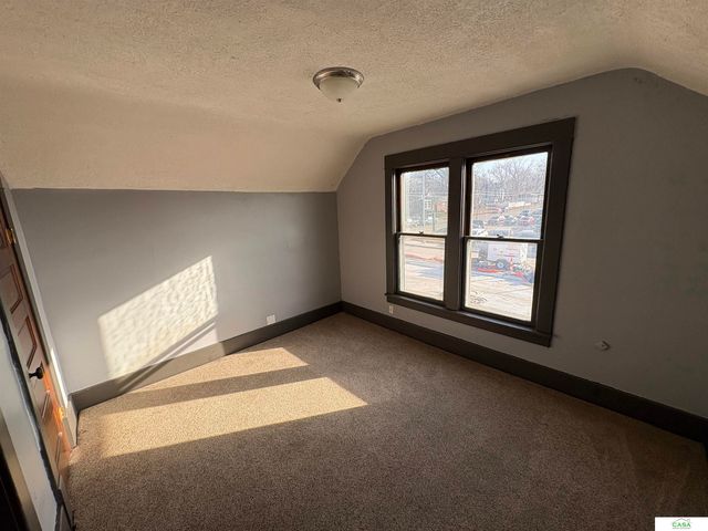 4834 Adams Street, Lincoln, NE 68504