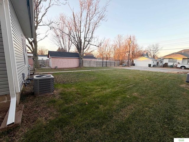 4834 Adams Street, Lincoln, NE 68504