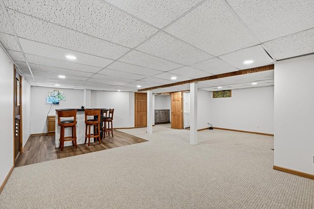 2736 Shamrock DRIVE, Mount Pleasant, WI 53406