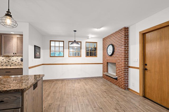 2736 Shamrock DRIVE, Mount Pleasant, WI 53406