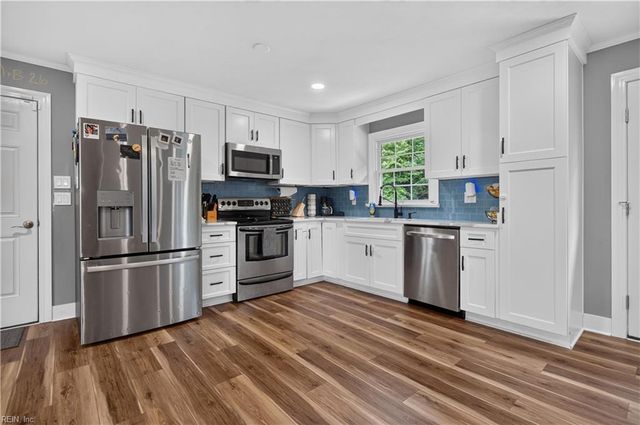 1621 Ronald DR, Suffolk, VA 23434