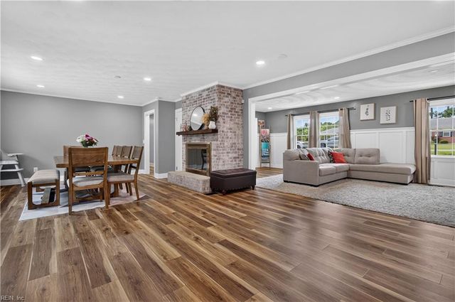 1621 Ronald DR, Suffolk, VA 23434