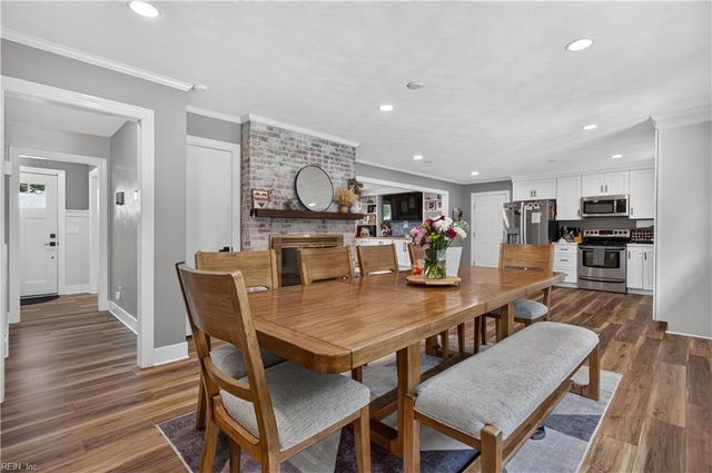 1621 Ronald DR, Suffolk, VA 23434