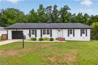 1621 Ronald DR, Suffolk, VA 23434