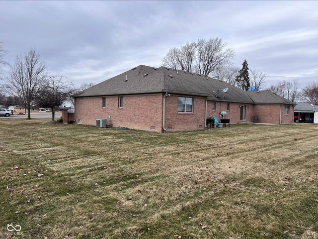 608 N 10th Street, Middletown, IN 47356