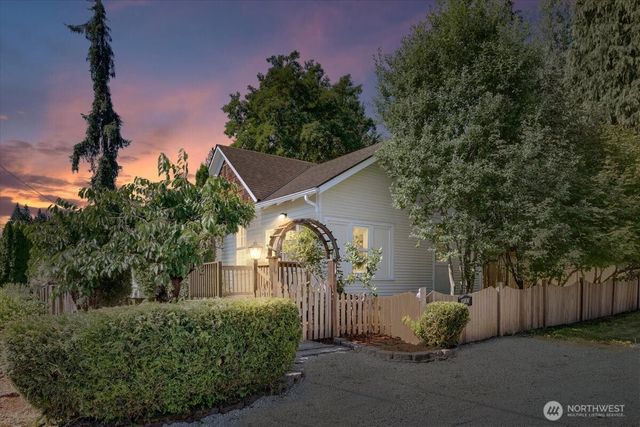 402 W Galena Street, Granite Falls, WA 98252