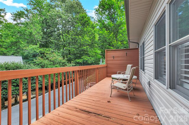 2 Duya Court, Brevard, NC 28712