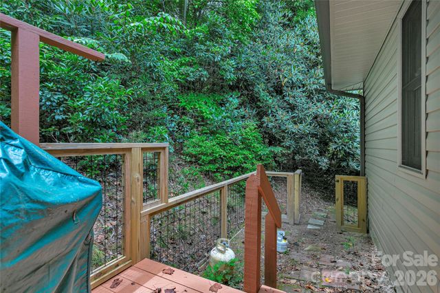 2 Duya Court, Brevard, NC 28712