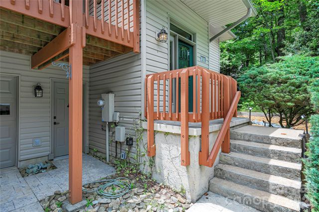 2 Duya Court, Brevard, NC 28712