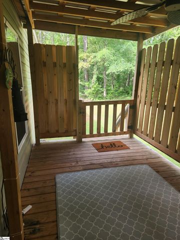 1638 Barnett Road, Cross Hill, SC 29332