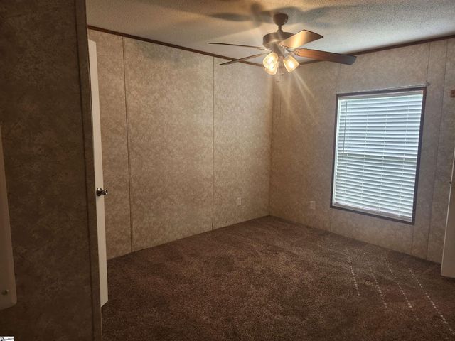 1638 Barnett Road, Cross Hill, SC 29332