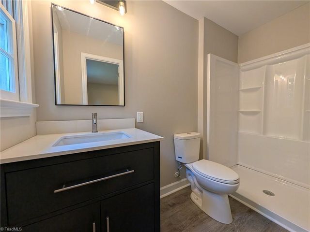 2696 Belwick Drive, Winston-salem, NC 27106