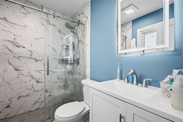 1011 Beverly Drive, Wheeling, IL 60090