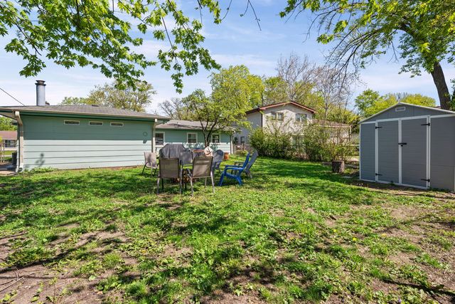 1011 Beverly Drive, Wheeling, IL 60090