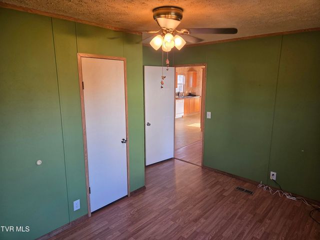 158 North Drive, Marion, VA 24354